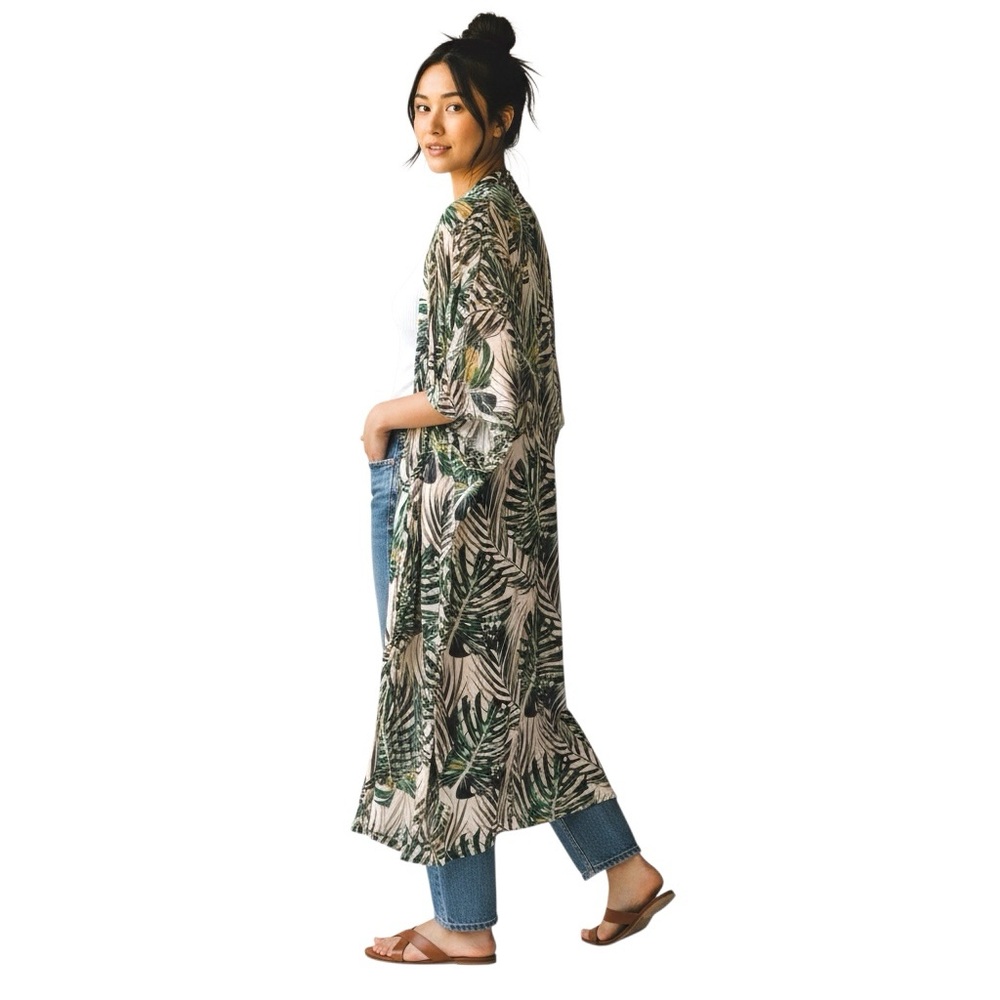 Size Medium/Large Day of Blossom Kimono Womens Robe Tropical Green